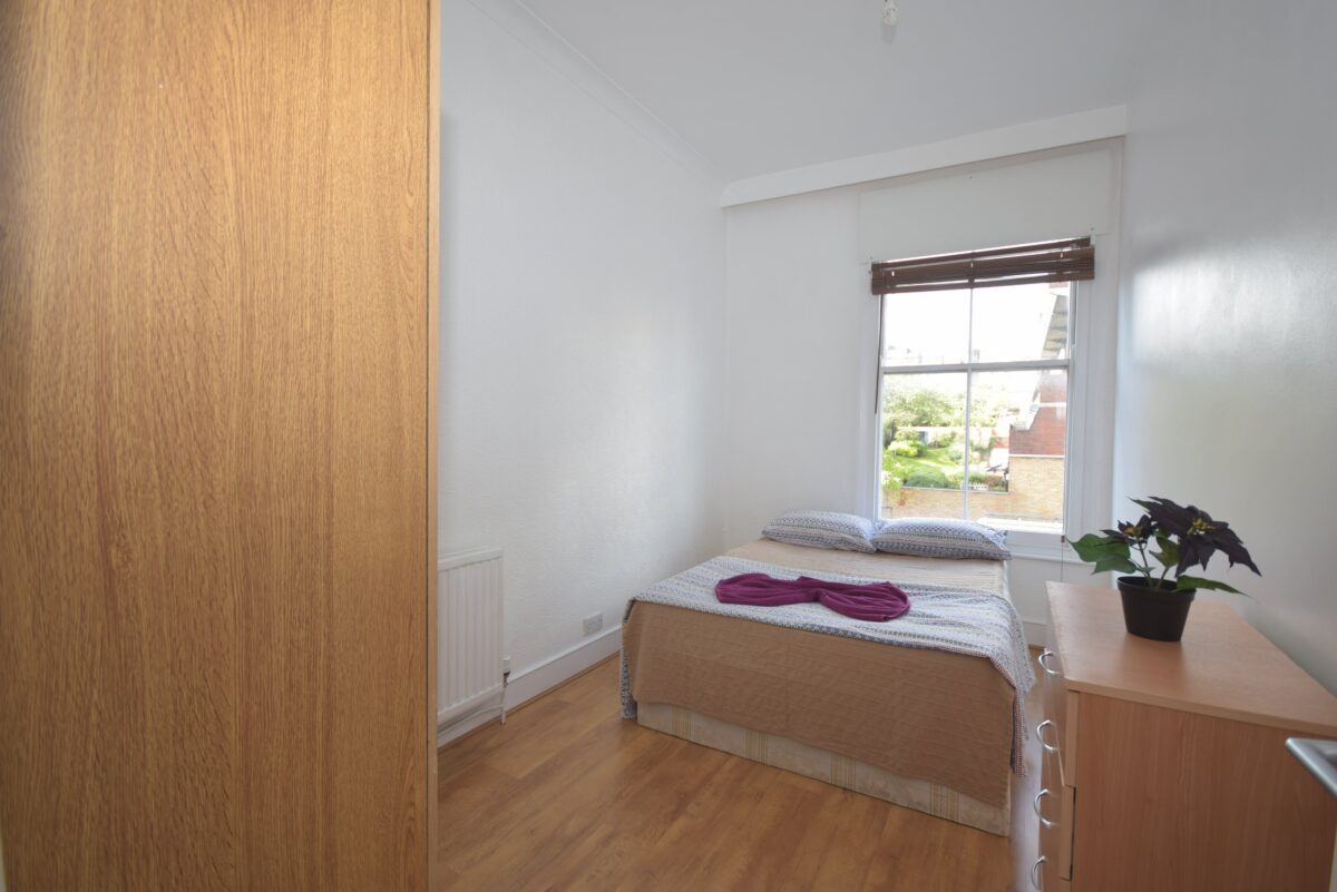 4 bedroom double store flat, Junction Road,N19