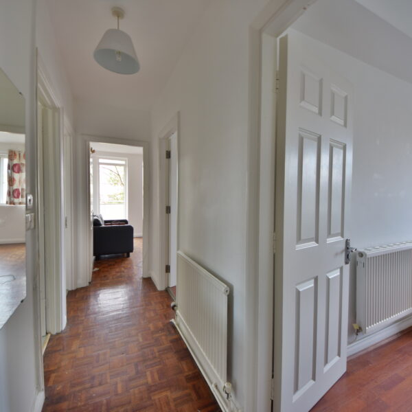 Church Garth, N19