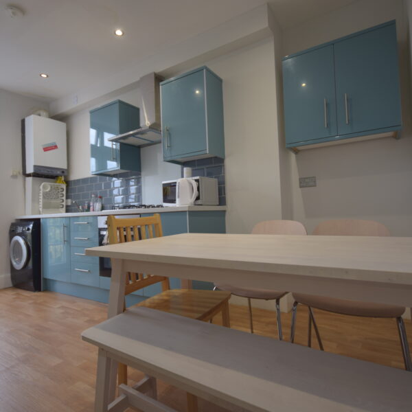 Two-bedroom flat Junction Road,N19