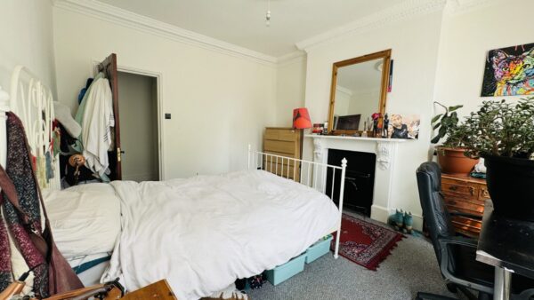 2 bedroom Maisonette ,Penn Road, N7