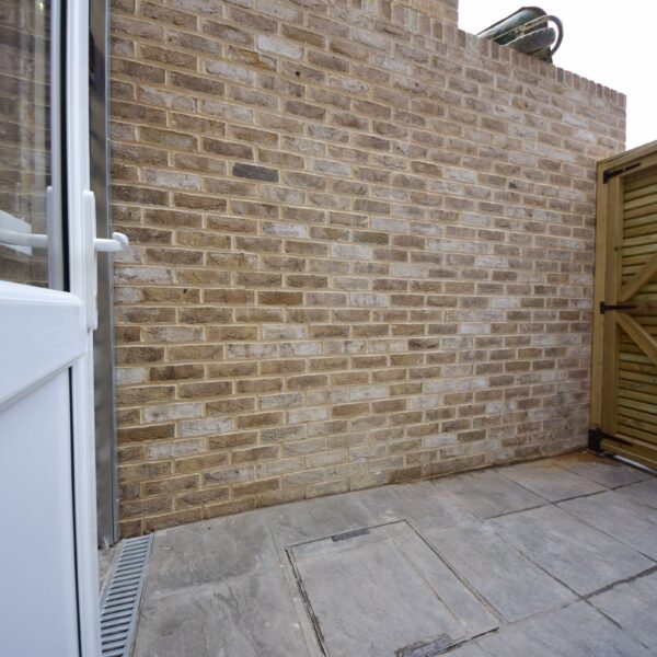 Two-bedroom Maisonette, Junction Road,N19