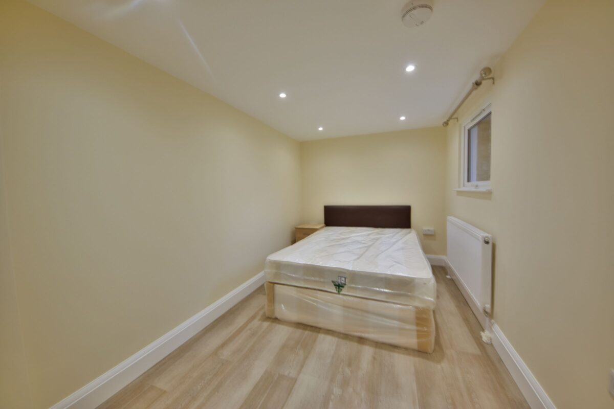 Two-bedroom Maisonette, Junction Road,N19