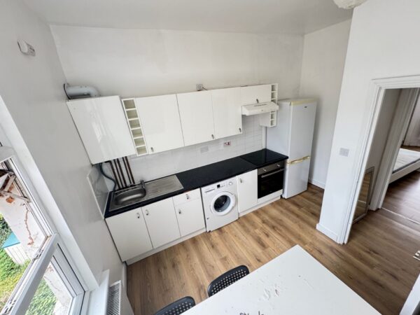 2-bedroom flat ,Tollington Road, N7