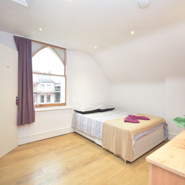 Anson Road, N7 0AA , Bedroom flat ensuite shower