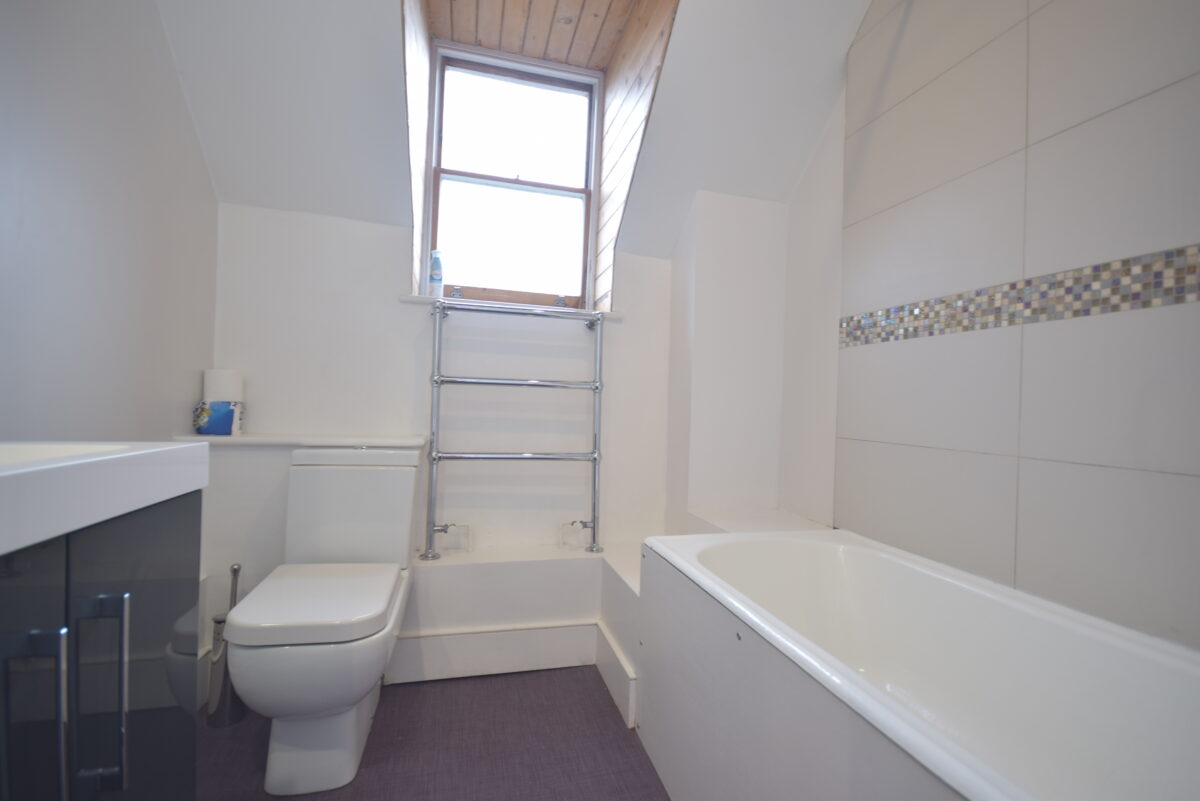 Anson Road, N7 0AA , Bedroom flat ensuite shower