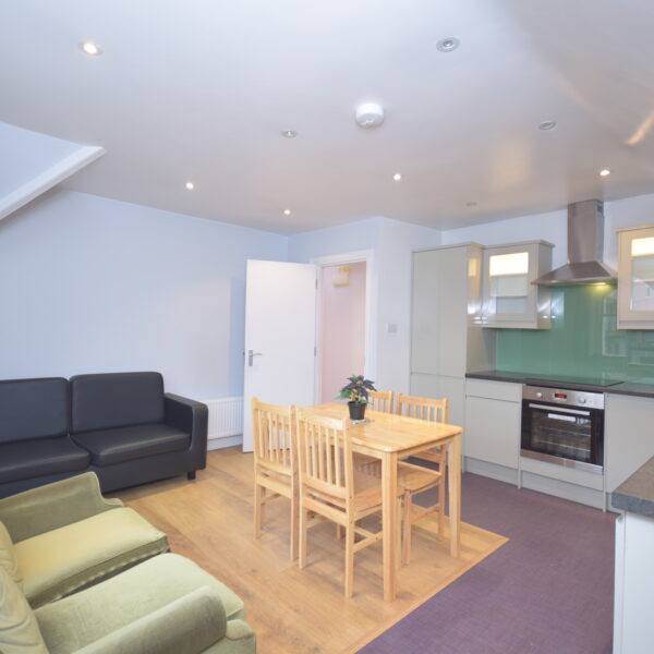 Anson Road, N7 0AA , Bedroom flat ensuite shower