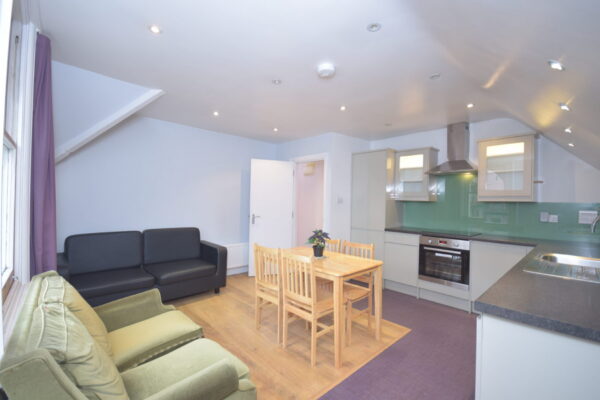 Anson Road, N7 0AA , Bedroom flat ensuite shower