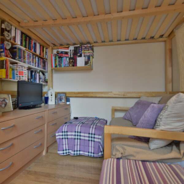 PEMBERTON GARDENS, N19 STUDIO FLAT TO RENT
