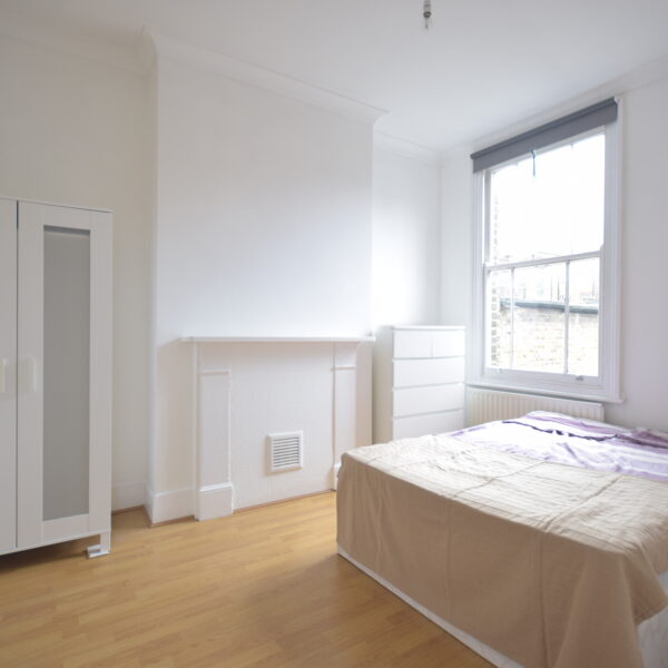 Fairbridge Road N19 , 3 Double bedroom flat
