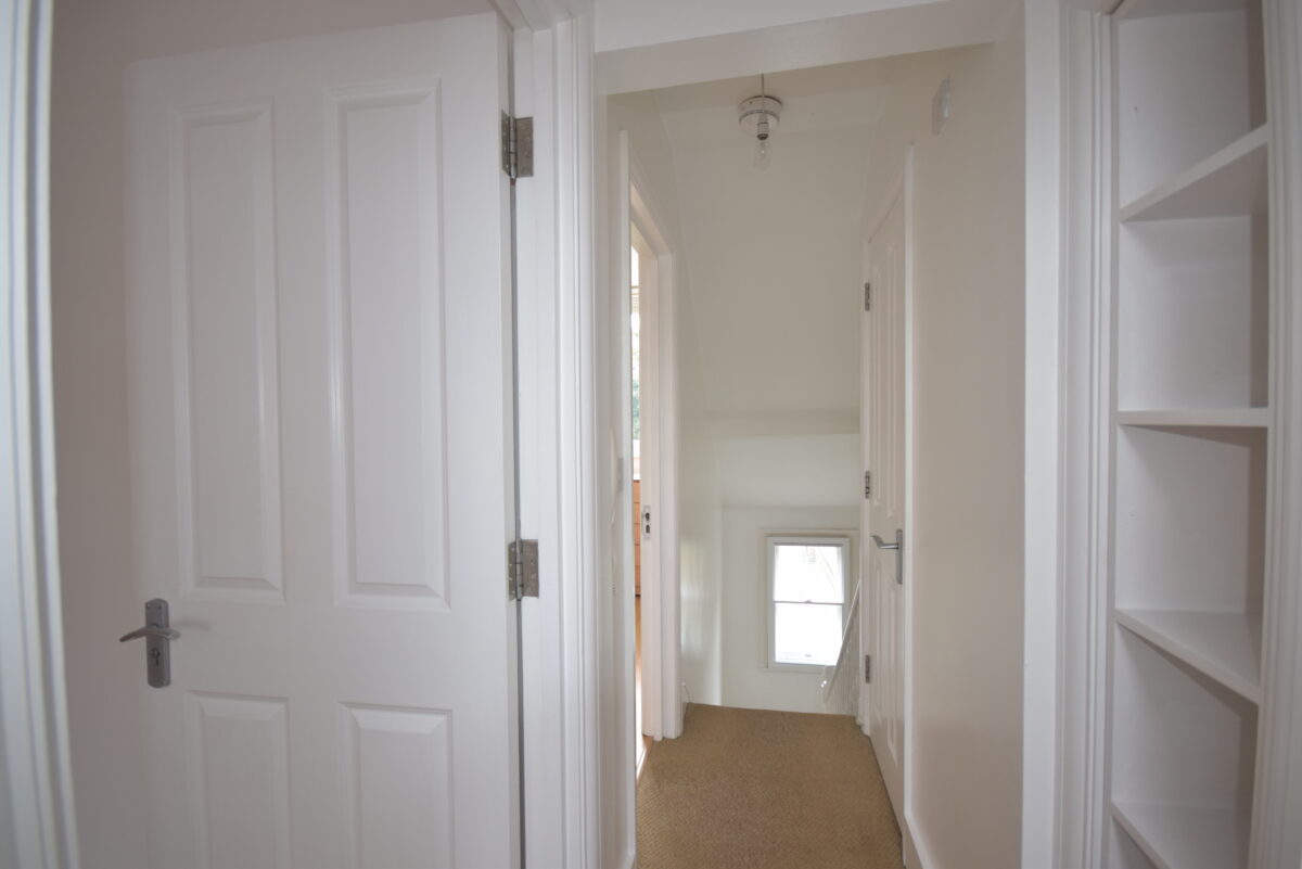 Fairbridge Road N19 , 3 Double bedroom flat