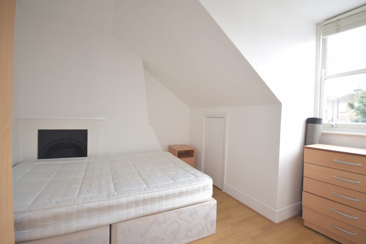 Fairbridge Road N19 , 3 Double bedroom flat