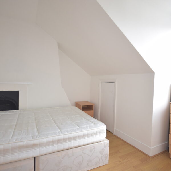 Fairbridge Road N19 , 3 Double bedroom flat