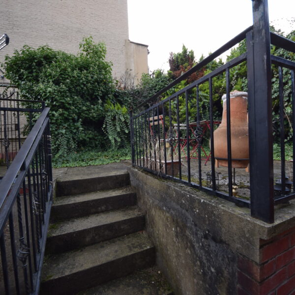 Seven Sisters Road, rear of Eburne Road