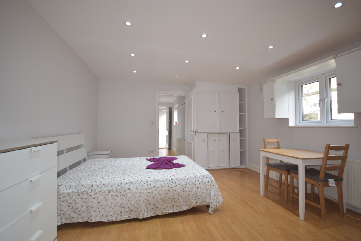 Axminster Road,N7