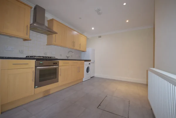 Junction Road / Pemberton Gardens