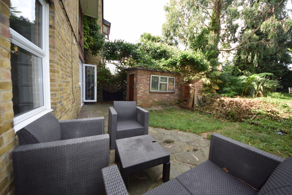 2 Bedroom Garden flat, Linden Walk,N19