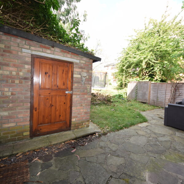 2 Bedroom Garden flat, Linden Walk,N19