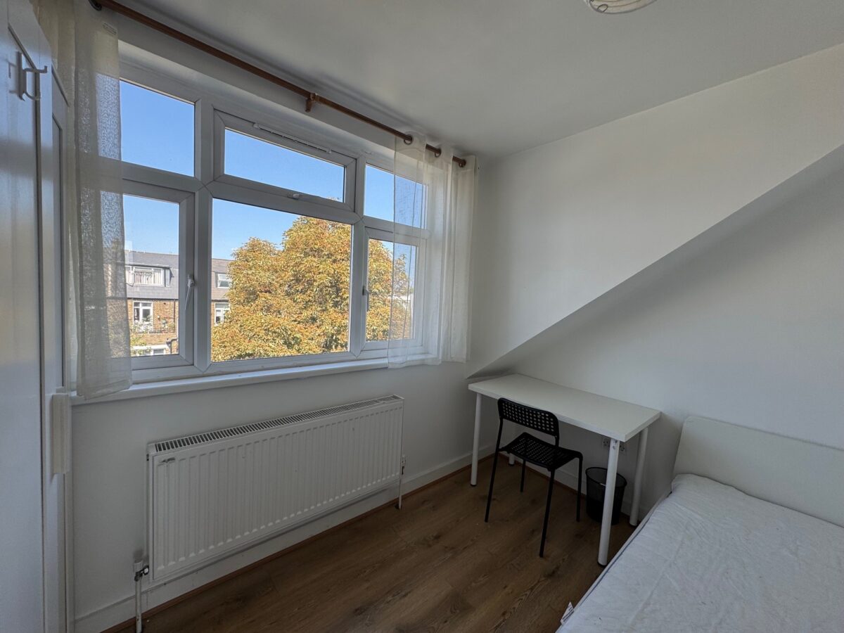 Tollington Road, N7