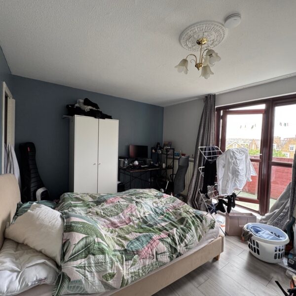 3 Bedroom Maisonette, Calledonian Road, N7