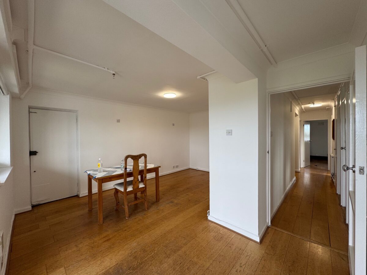 3 bedroom flat