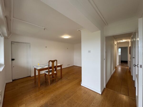 3 bedroom flat