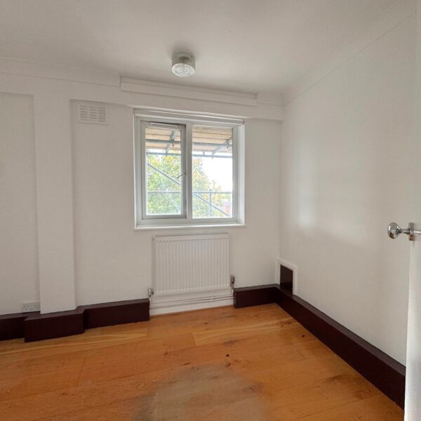 3 bedroom flat