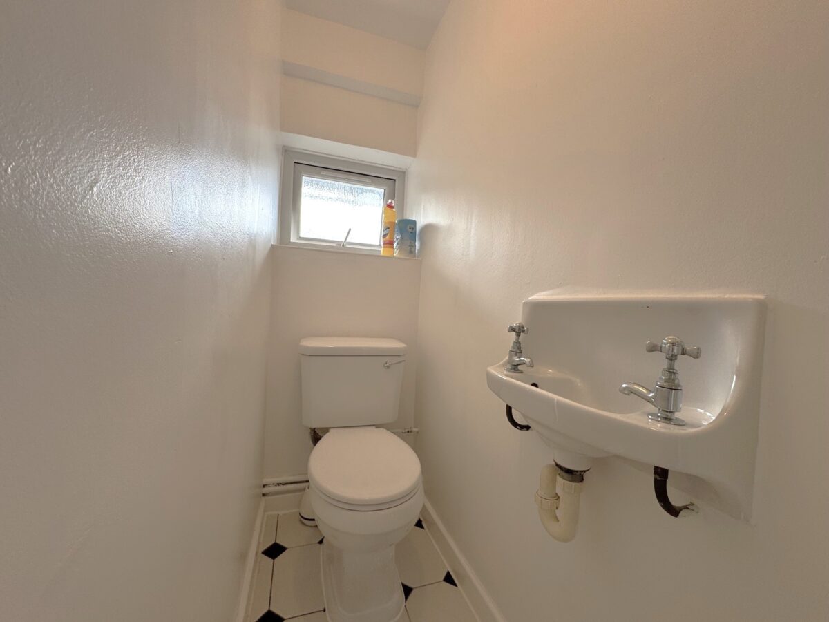 3 bedroom flat